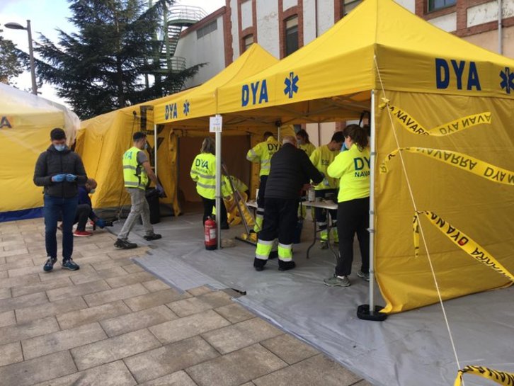 Imagen de la zona de desinfección puesta en marcha por DYA en el CHN. (DYA)