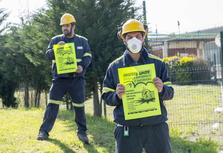 Trabajadores demandan la paralización industrial el viernes en Basauri. (Marisol RAMIREZ | FOKU)