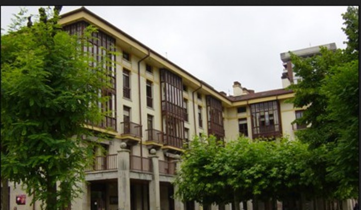 Residencia Iturbide (Arrasate), donde se ha producido una de las muertes. (Arrasateko Udala)