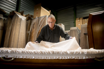 Les opérateurs funéraires sont en première ligne face à l'épidémie du coronavirus. © Guillaume FAUVEAU