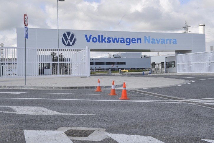 Volkswagen Nafarroa retrasa el arranque de su actividad al 27 de abril. (Idoia ZABALETA/FOKU)