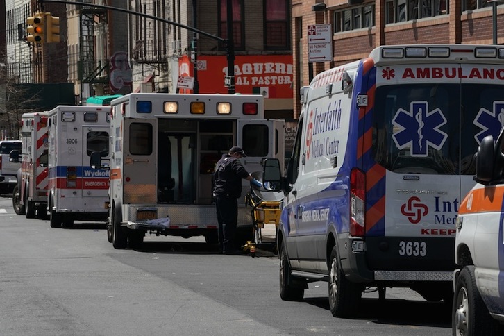 La ciudad de Nueva York es el más castigado por el coronavirus en los Estados Unidos. (Bryant R. SMITH / AFP PHOTO)
