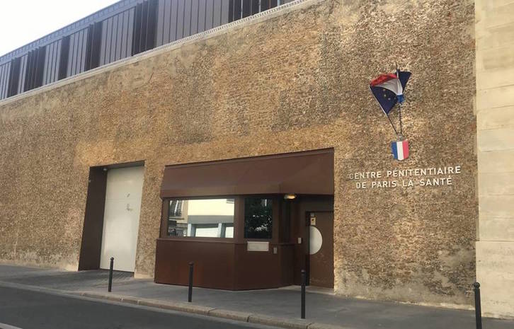 Parisko La Sante espetxea. (NAIZ)