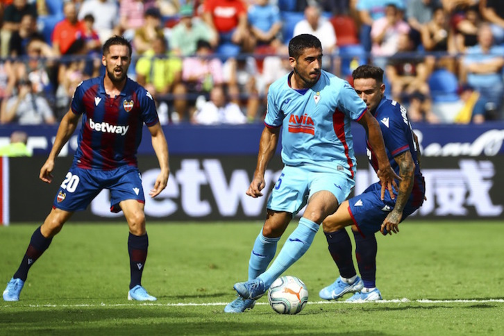 Cote cree que debe superarse la crisis del coronavirus antes de retomarse la Liga. (J.M. Fernández de Velasco/Lof)