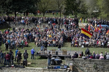 Homenaje a los fusilados en la Guerra del 36 en la Vuelta del Castillo de Iruñea. (Iñigo URIZ/FOKU)