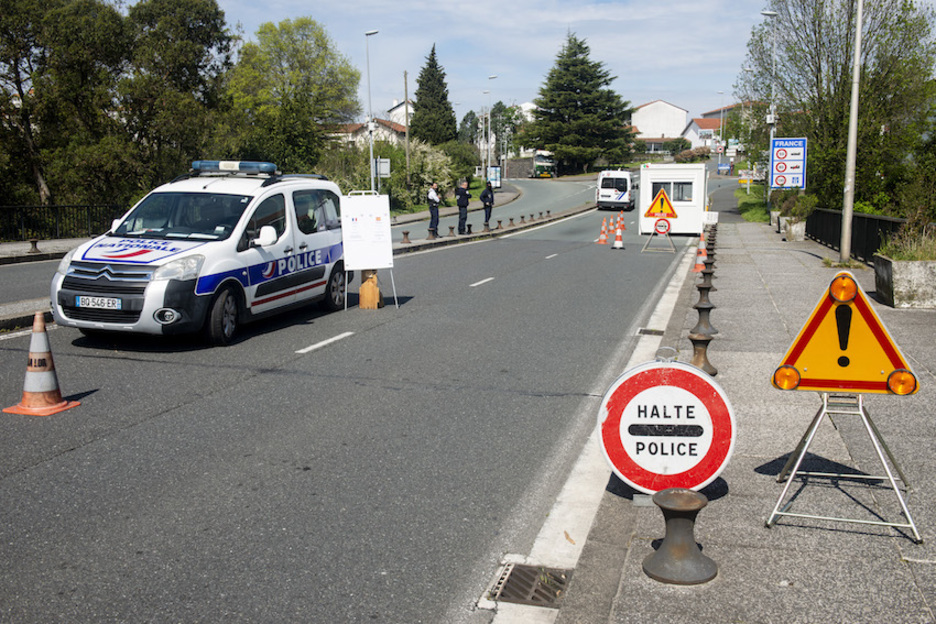 Les passages transfrontaliers encore autorisés concernent Hendaye, Arnéguy, Ainhoa, Biriatou et Udos.