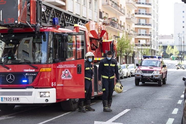  Imagen de bomberos de Gasteiz. (Endika PORTILLO/FOKU)