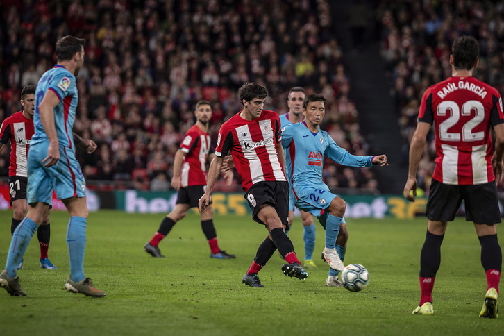 San José en el derbi ante el Eibar en San Mamés. (Aritz LOIOLA / FOKU)
