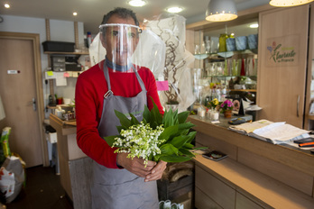 Le fleuriste d'Art et Verdure à Bayonne a été autorisé à vendre du muguet. © Guillaume FAUVEAU.