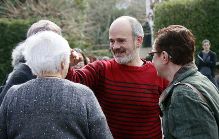 Zigor Garro, Zokoan, amaren aldeko hiletara ekarri zuten egunean. (Bob EDME)