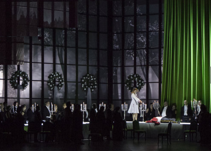 Escena de la ópera Lucia di Lammermoor, representada en Bilbo en octubre. (ABAO)