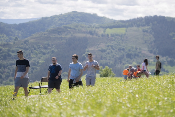 Paseos matutinos en Aia. (Gorka RUBIO)