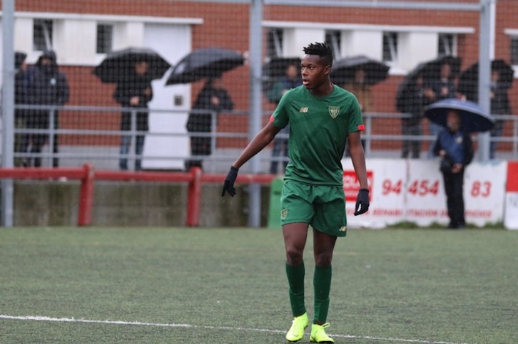 Nico Williams, en un partido del Juvenil (TWITTER)