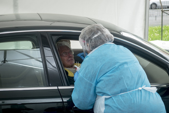 Plusieurs drives ont été mis en place pour réaliser des tests au Pays Basque Nord. © Guillaume FAUVEAU