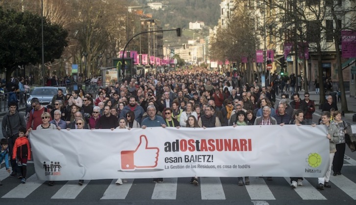 GuraSOS plataformak errauskailuaren aurka antolatutako manifestazioa, iazko otsailean. (Jon URBE / FOKU)