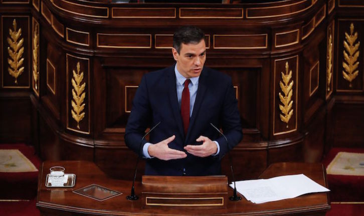 Pedro Sánchez, en el Congreso el miércoles al solicitar una nueva prórroga del estado de alarma. (Andrés BALLESTEROS /AFP) 