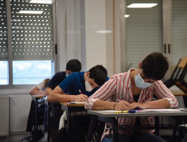 Donostiako Axular lizeoa, gaur goizean. (Gorka RUBIO/FOKU)