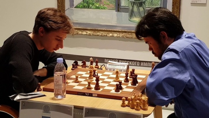 Dubov y Nakamura, en un partida anterior. (FIDE)