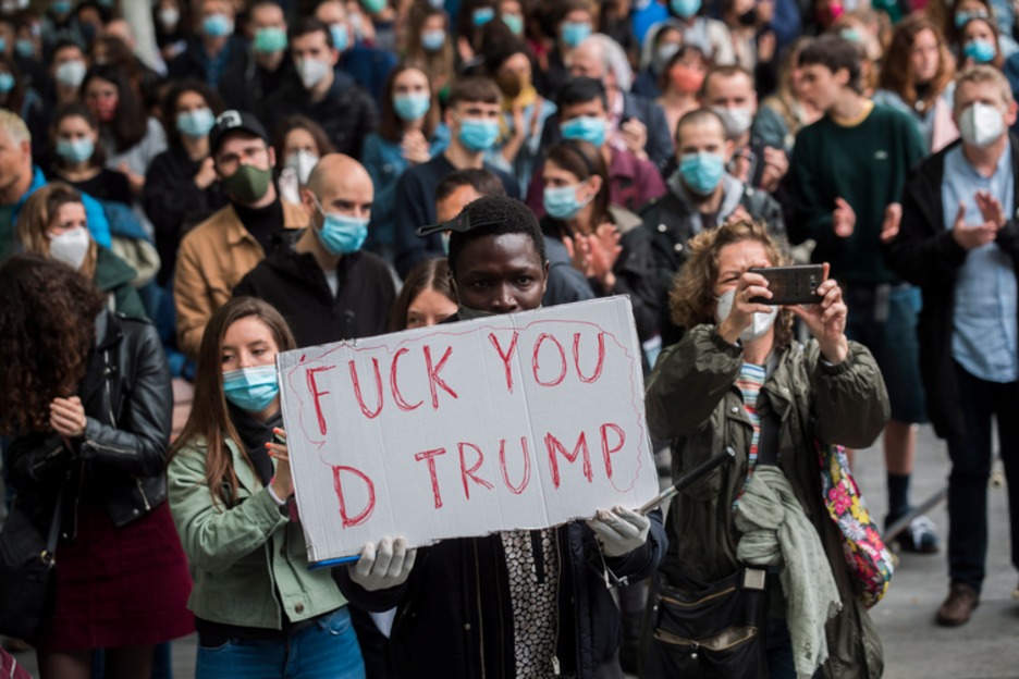 Donald Trumpi zuzendutako mezua. (Juan Carlos RUIZ / FOKU)