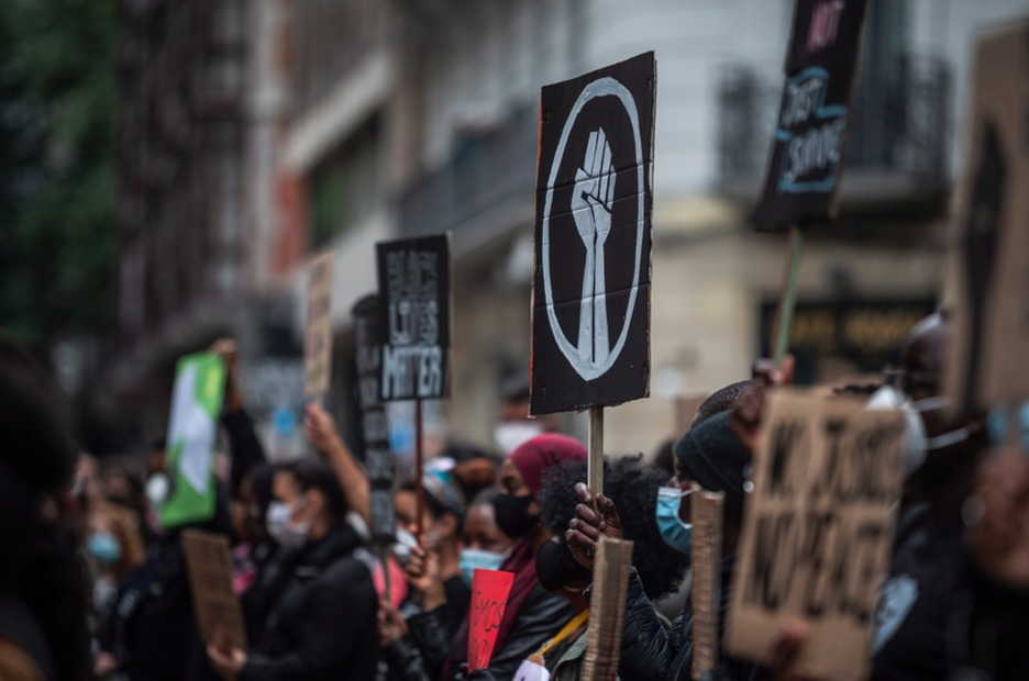 Unibertsala bilakatu den zeinua. (Aritz LOIOLA / FOKU)