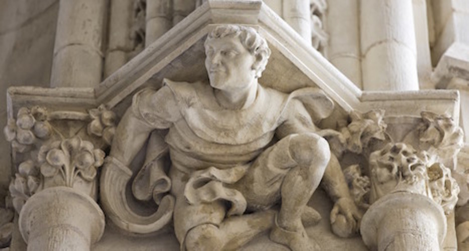 Curioso capitel de la catedral de Baiona. (Cedida por Santiago LESMES)