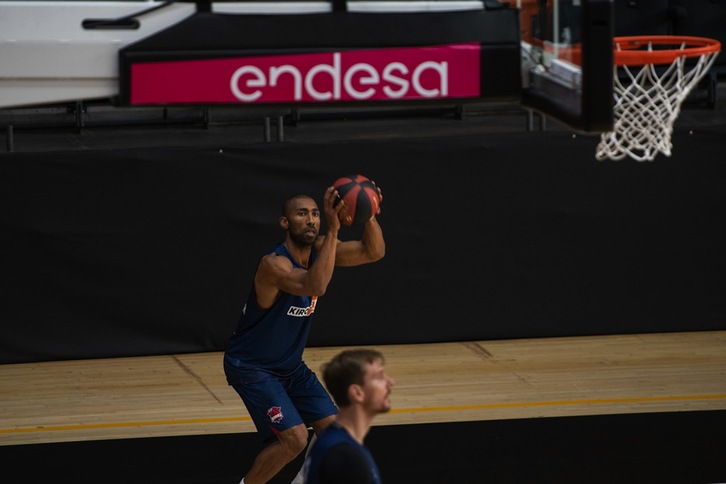 Liga amaierara «sasoian» iristeko «gogotik lan» egin du Grangerrek eta «sentsazio oso onekin» iritsi omen da. (J.M. CASARES / ACB PHOTO)