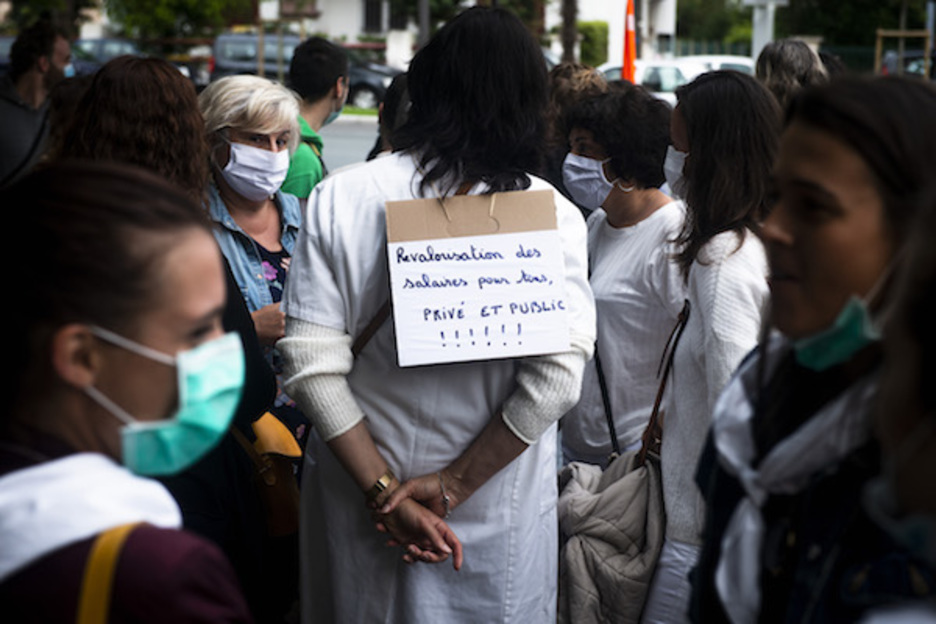 Les manifestants ont demandé une revalorisation des salaires "pour tous". ©Guillaume Fauveau 