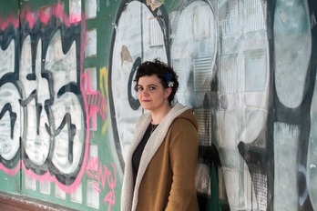 Ainara Ortegak jarri dio ahotsa kantuari. (Juan Carlos RUIZ | FOKU)