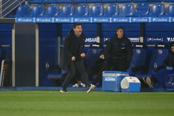 Asier Garitano, en un partido frente al Athletic, antes de llegar la pandemia. (Endika PORTILLO / FOKU)