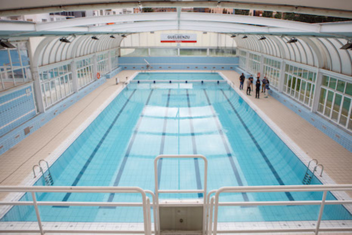 Imagen de la piscina del Centro Recreativo Guelbenzu tras las obras de reforma. (GOBIERNO DE NAFARROA)