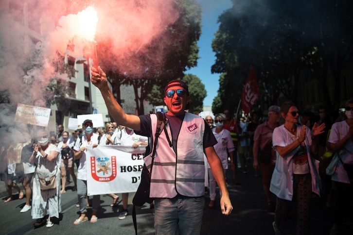 Un momento de la manifestación que se ha realizado este martes en Marsella. (Clement MAHOUDEAU | AFP)