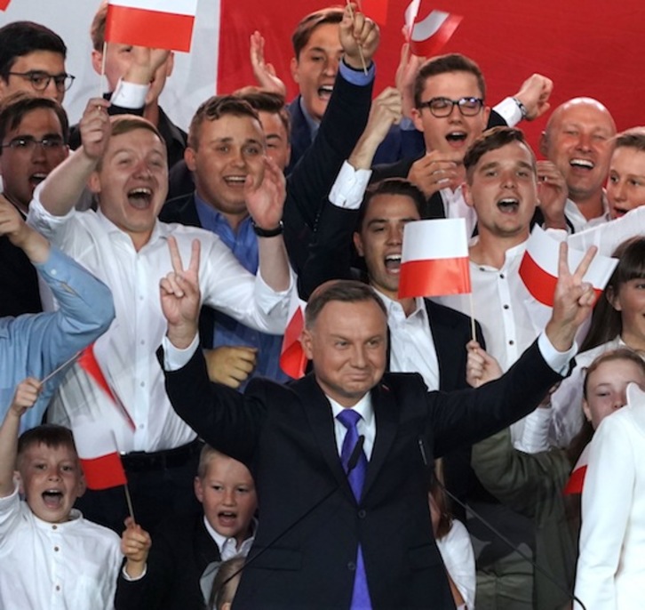 Andrzej Duda ha revalidado el cargo de presidente de Polonia. (Janek SKARZYNSKI/AFP)