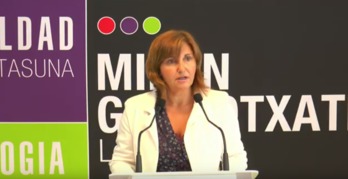 Pilar Garrido, coordinadora general de Podemos Euskadi, durante su comparecencia de este martes.  