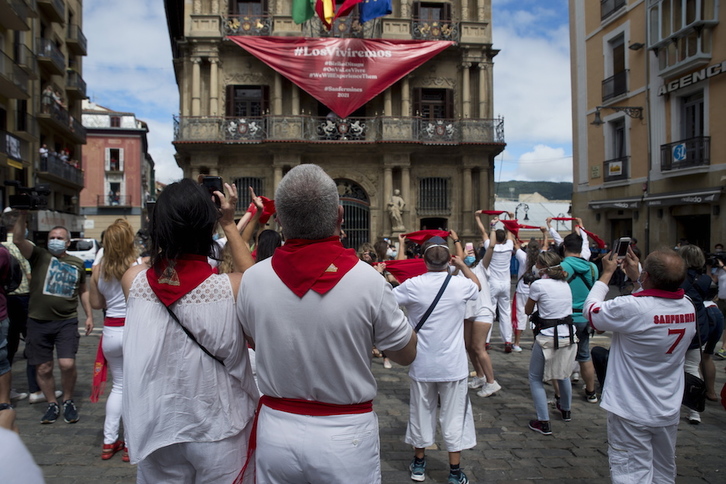 El brote originado el día 6 suma dos nuevos casos. (Iñigo URIZ / FOKU)
