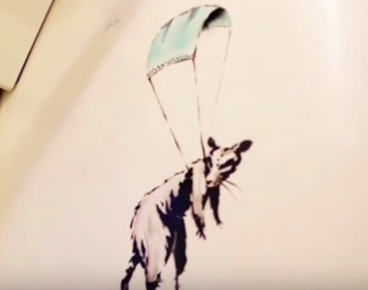 Una de las ratas que ha pintado Banksy en el metro. (NAIZ)