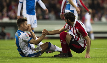 Raúl García y Bustinza, capitán del Leganés, en un partido en San Mamés hace dos temporadas.
