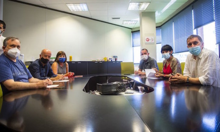 Reunión celebrada en la sede de UGT. (@ehbildu)