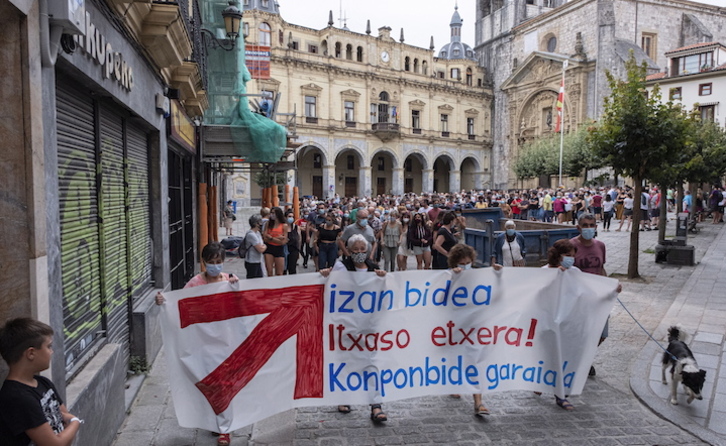 Manifestación, esta tarde en Hernani, por la libertad de Itxaso Zaldua. (Jon URBE/FOKU)