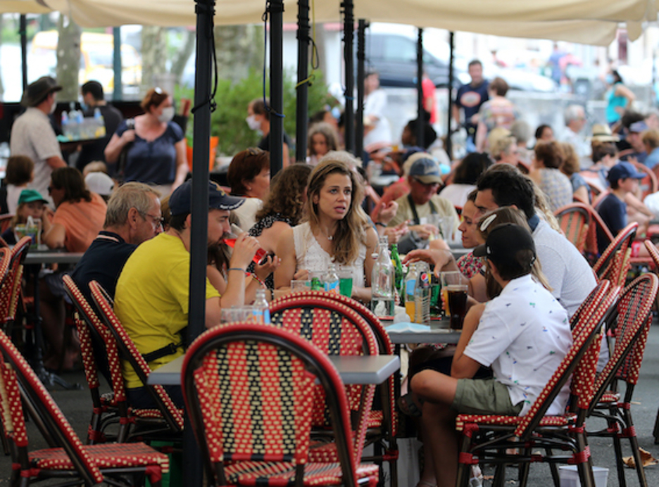 Bereziki frantziar Estatuko turistak heldu dira Ipar Euskal Herrira. © Bob Edme