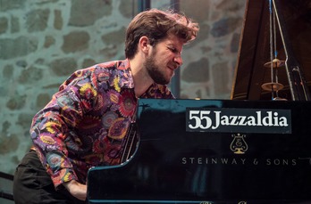 Marco Mezquida en Jazzaldia ayer. (Jon URBE / FOKU)