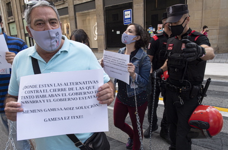 Protesta en Iruñea de trabajadores de Gamesa. (Jagoba MANTEROLA/FOKU)