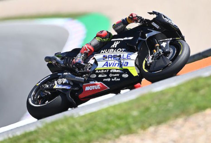 Contra pronóstico, Johann Zarco se ha hecho con el mejor tiempo de MotoGP en Brno. (Joe KLAMAR/AFP) 