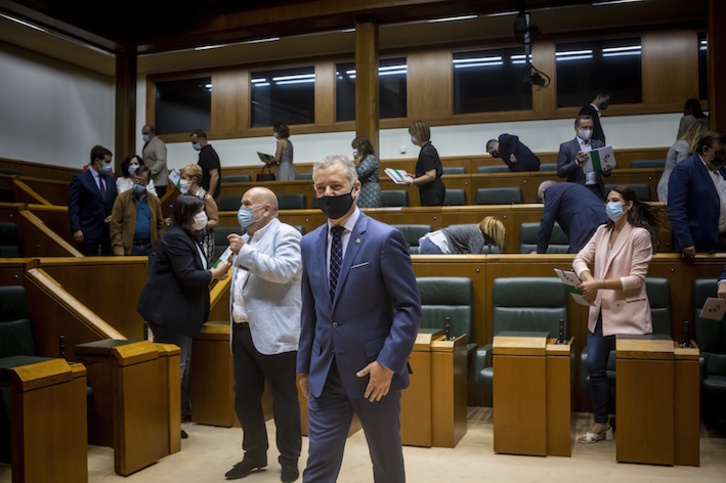Iñigo Urkullu, el día en que los parlamentarios del PNV entregaron sus credenciales en la Cámara. (Jaizki FONTANEDA/FOKU)