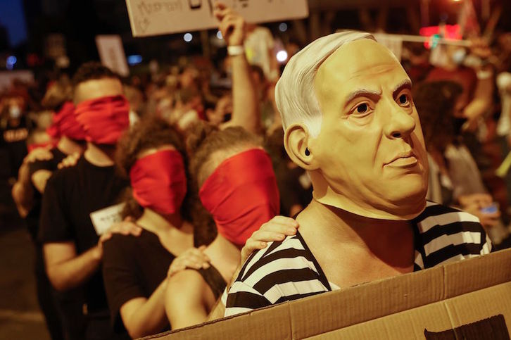 Marcha en Jerusalén contra Netanyahu. (Jack GUEZ | AFP)