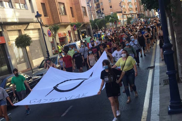 Manifestación de este martes en Portugalete de apoyo al gaztetxe. (@SastrakaGaztetxea) 