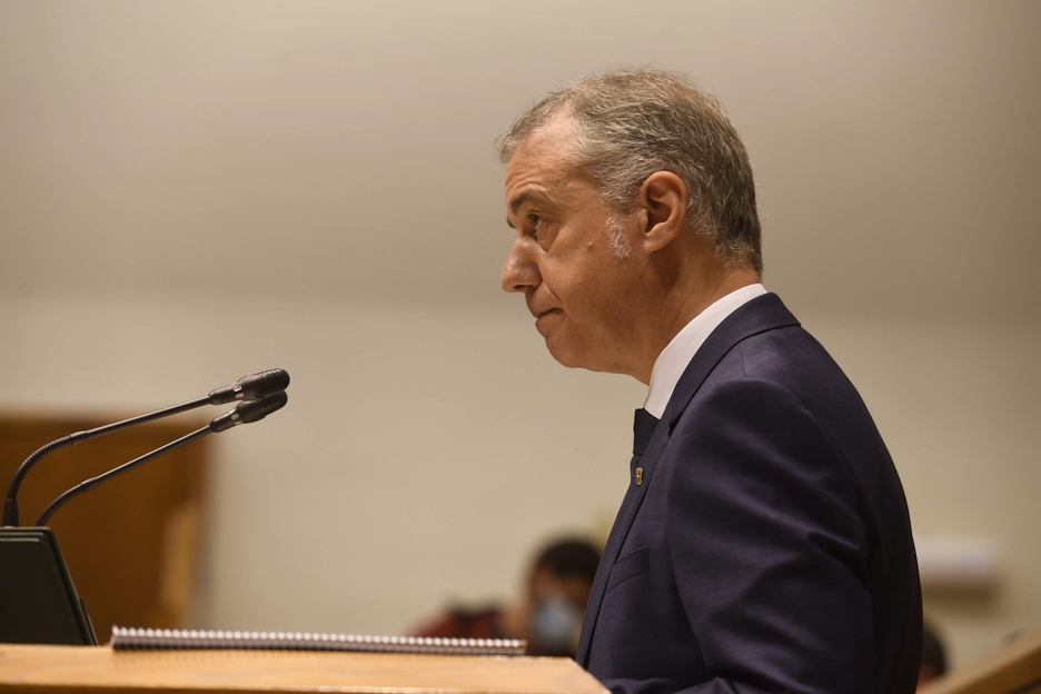 Iñigo Urkullu, tribunan hitz egiten. (Juanan RUIZ/FOKU)