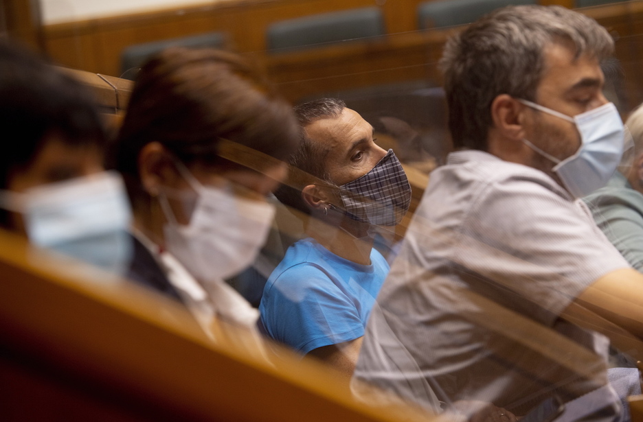 EH Bilduko Jasone Agirre eta Mikel Otero. (Raul BOGAJO/FOKU)