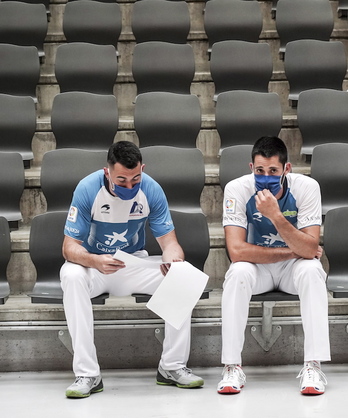 Jaka-Albisuk guarko partida irabazi beharra dute Bilboko finalean egon nahi badute. (Marisol RAMIREZ/FOKU)