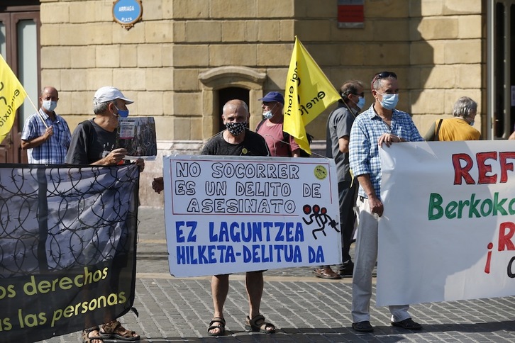 Bilboko Arriaga Plazan egindako elkarretaratzearen irudia. (Aritz LOIOLA/FOKU)