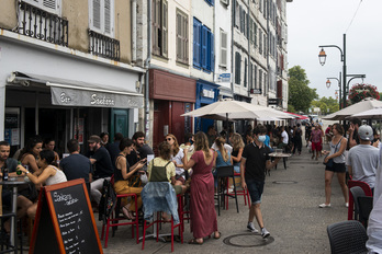 Les contrôles des bars et des restaurants seront renforcées, les sanctions plus immédiates. © Guillaume FAUVEAU. 